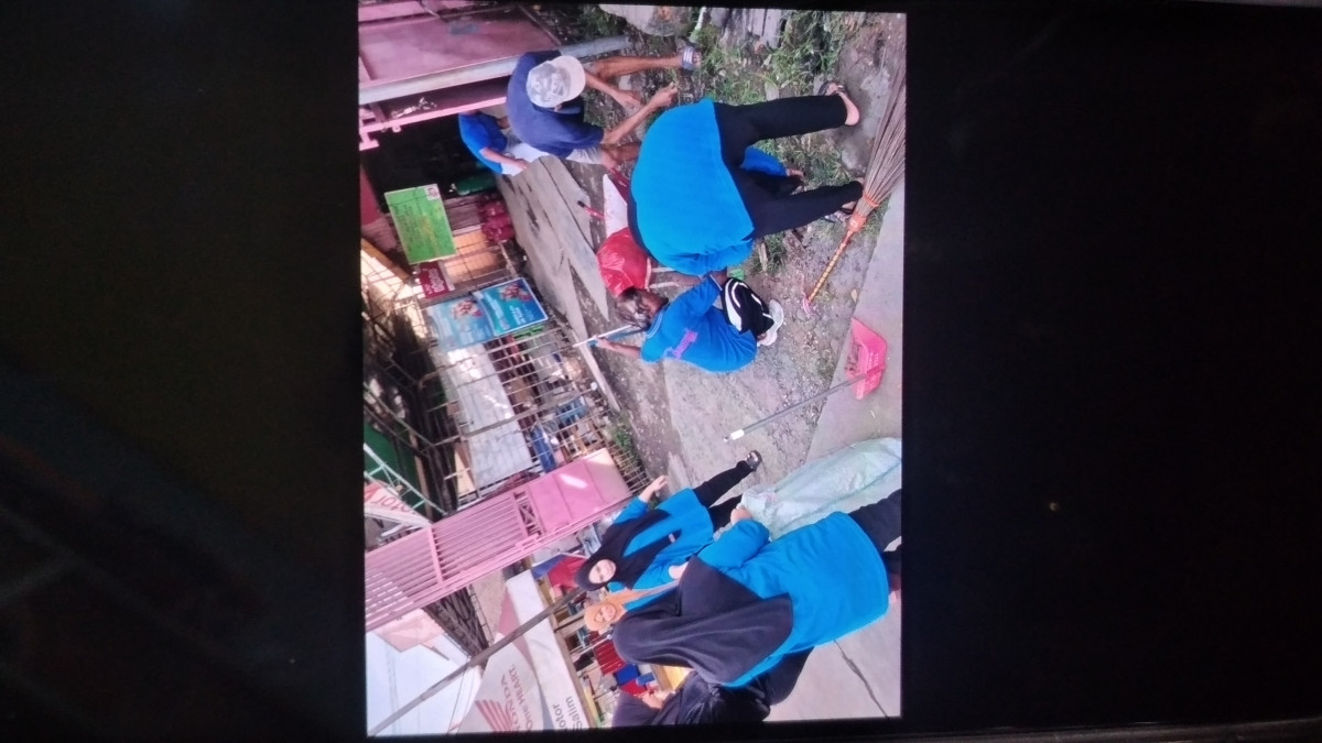 Gotong royong jalan pattimura