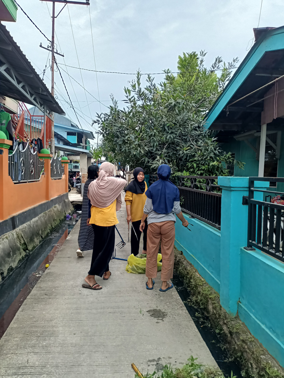 gotong royong