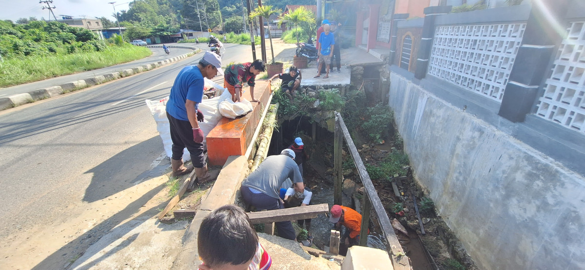 Gotong royong