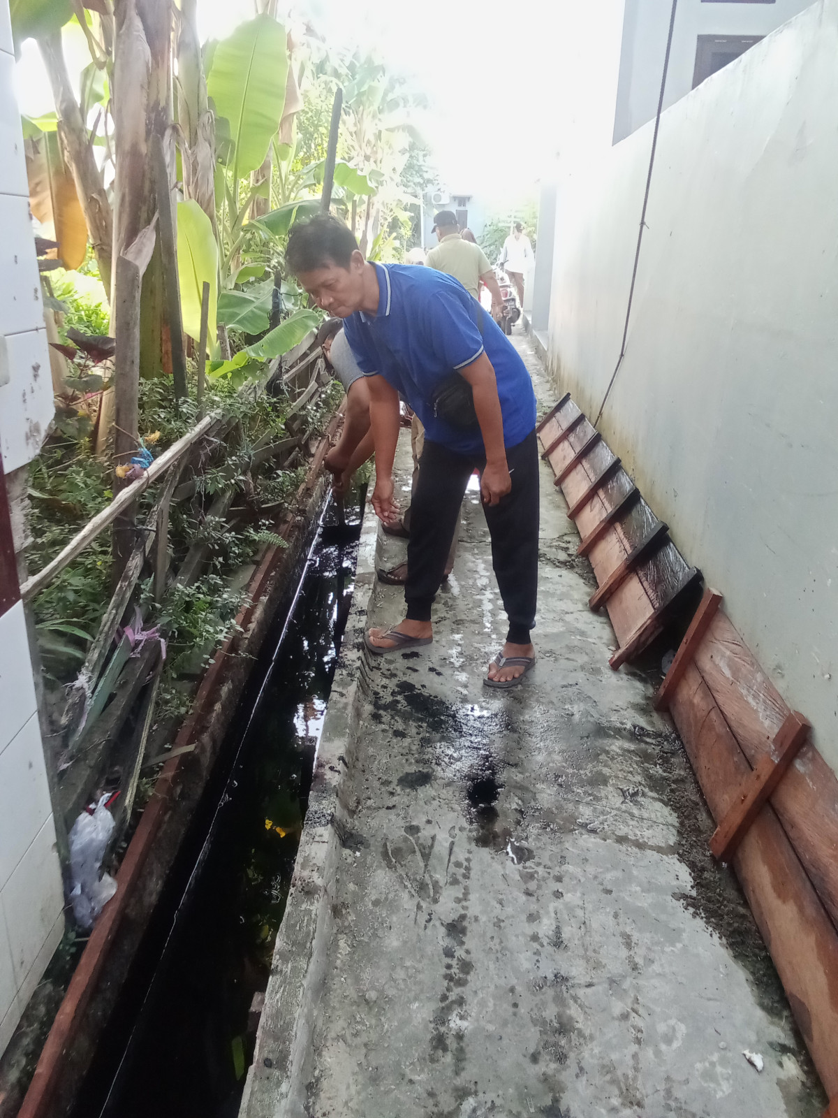 Kerja bakti rutin sebulan dua kali