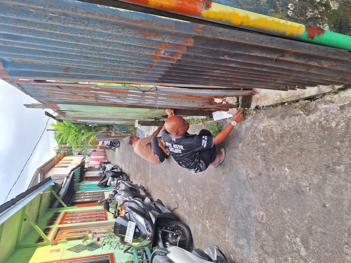 Gotong royong Gg Sembilan