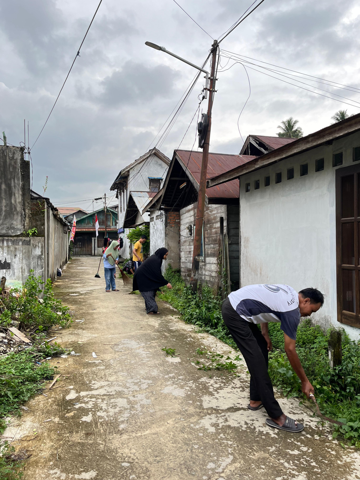 Kerja Bakti Jln Re.Martadinata Gg Wahyu Blok A Rt.04