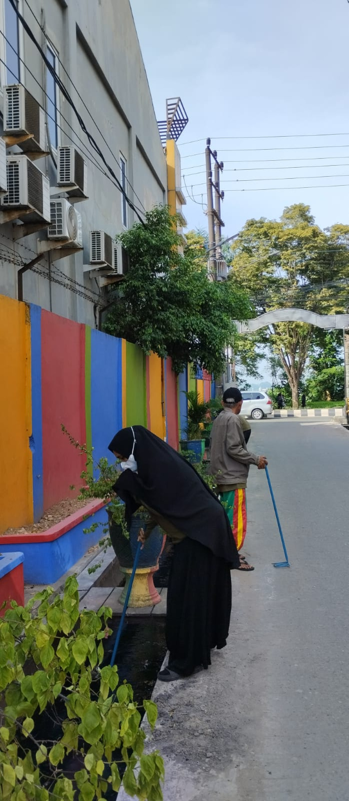 kerja bakti jln.siti aisyah