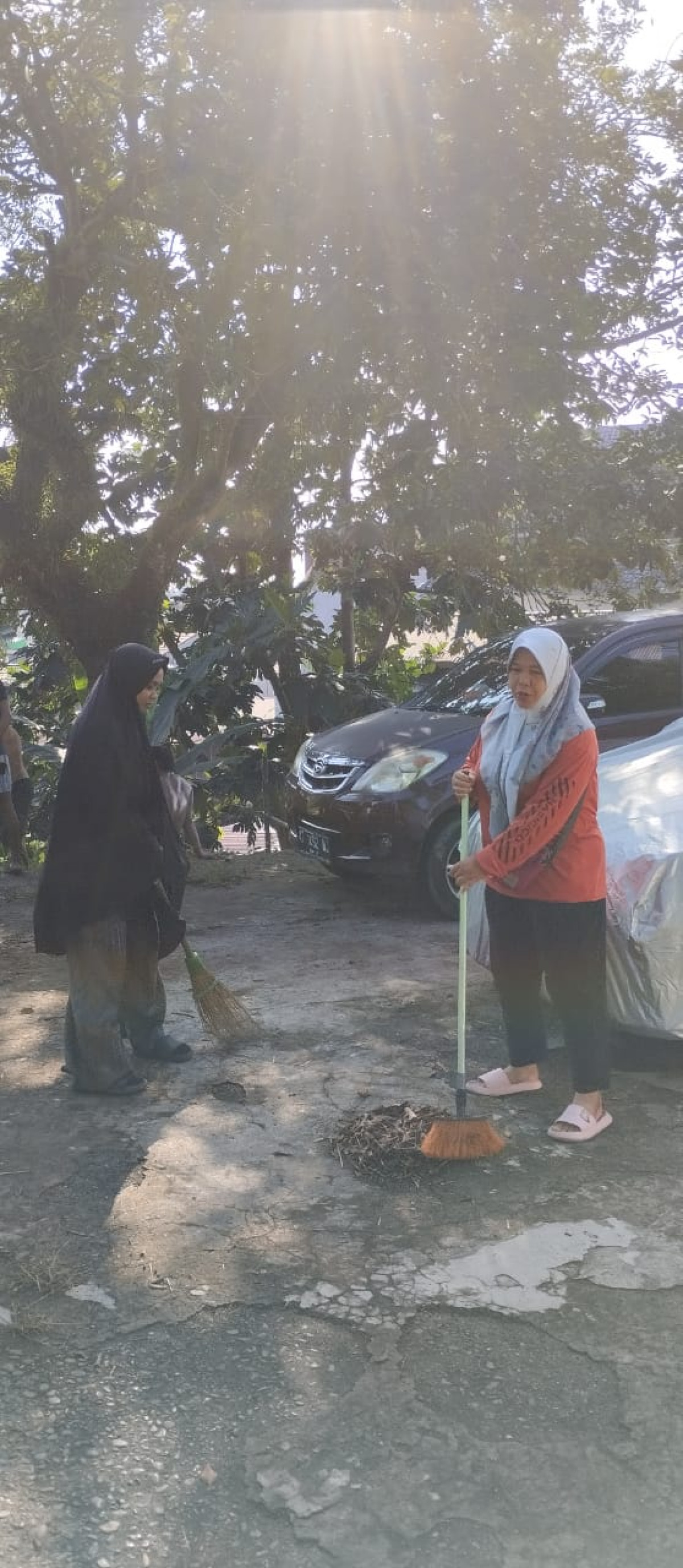Kerja bakti. Re,martadinata gg.villa taruna