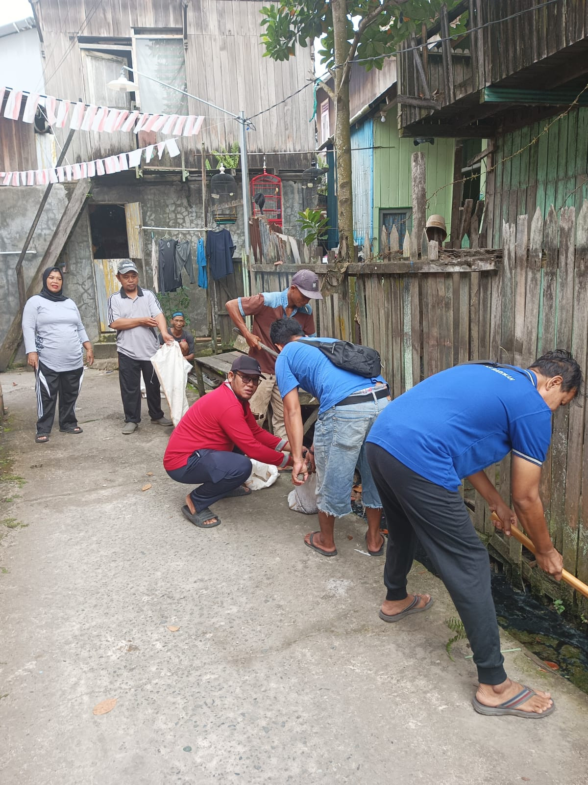 Gotong royong probebaya