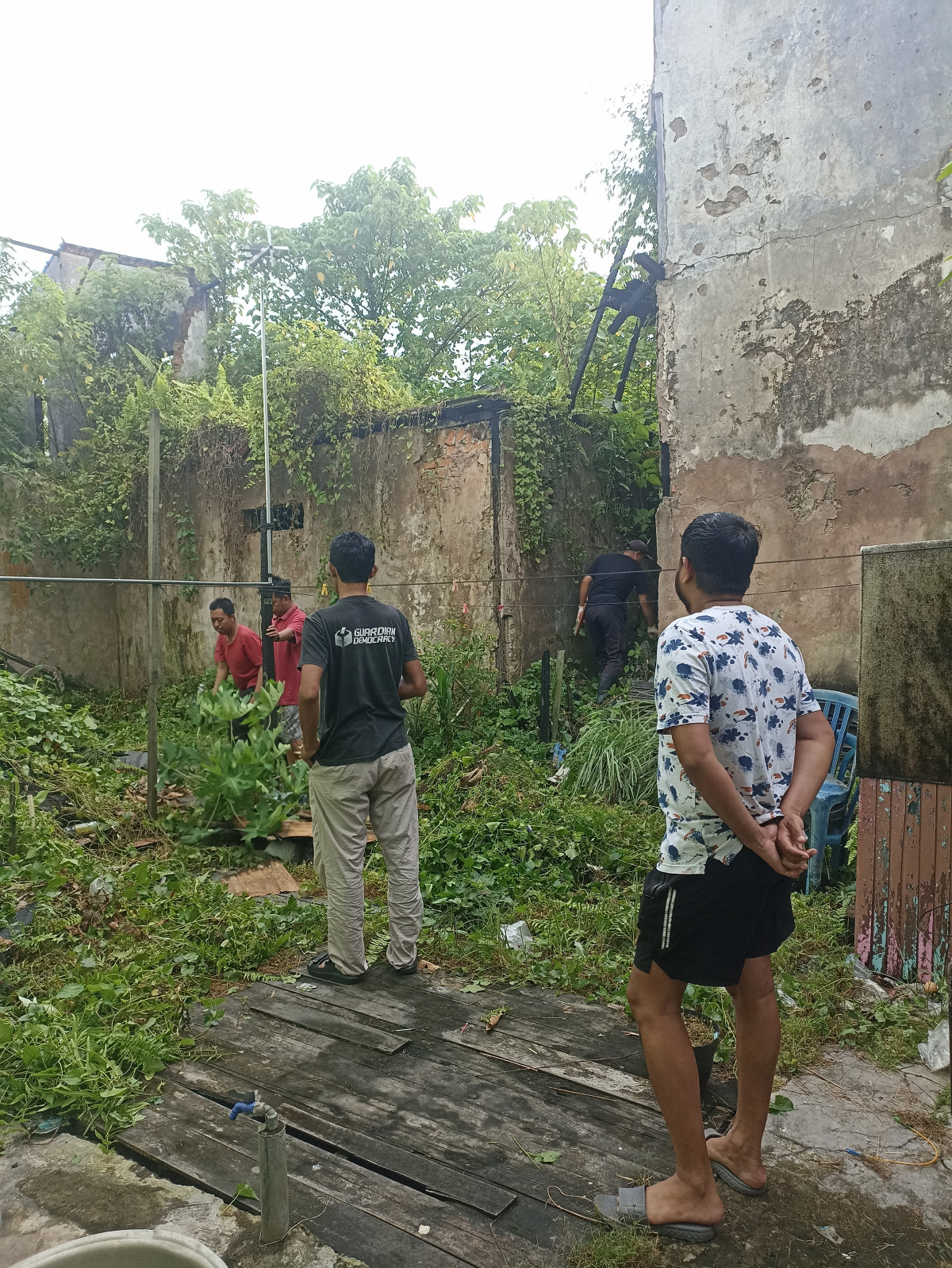 Kerja bakti atau gotong royong