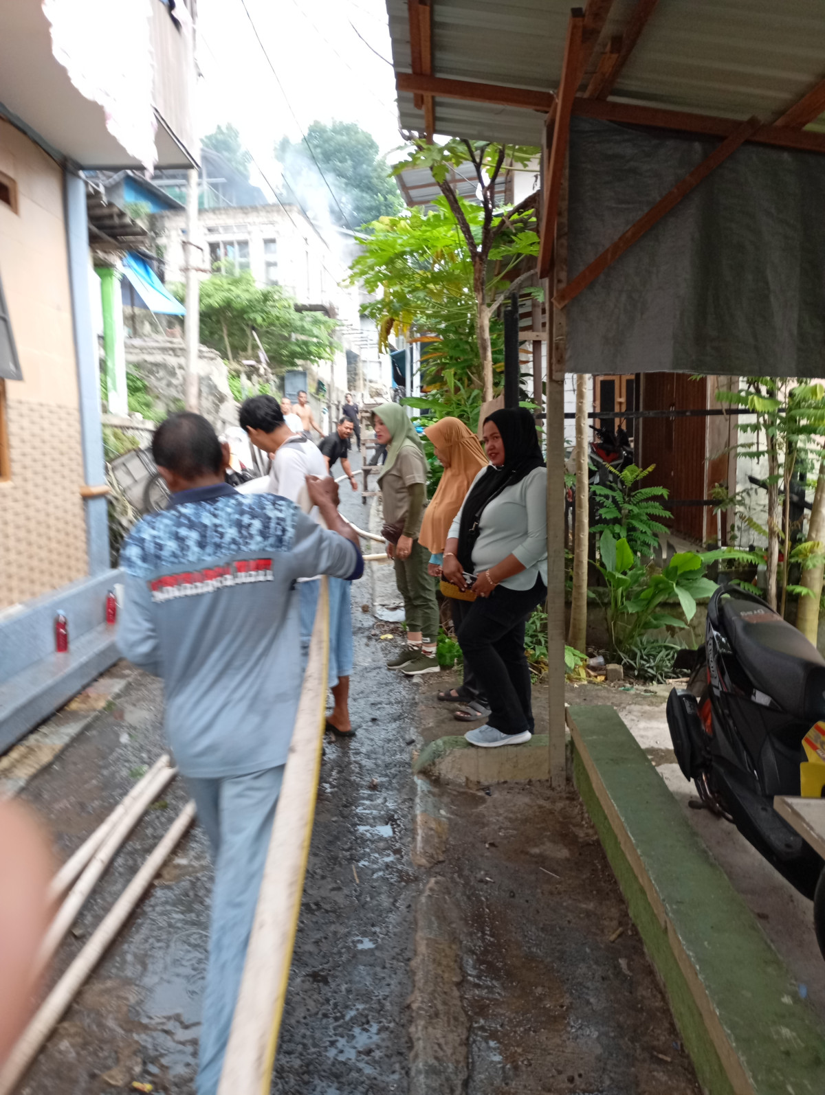 Kerja bakti RT 21