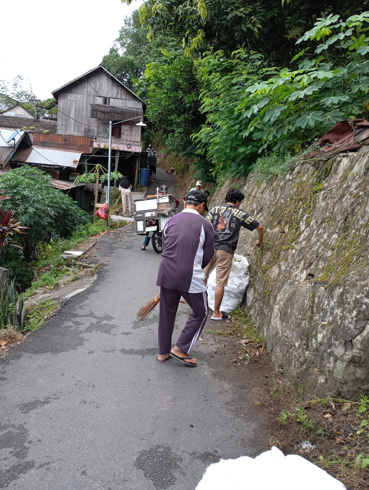 Kerja bakti RT. 21