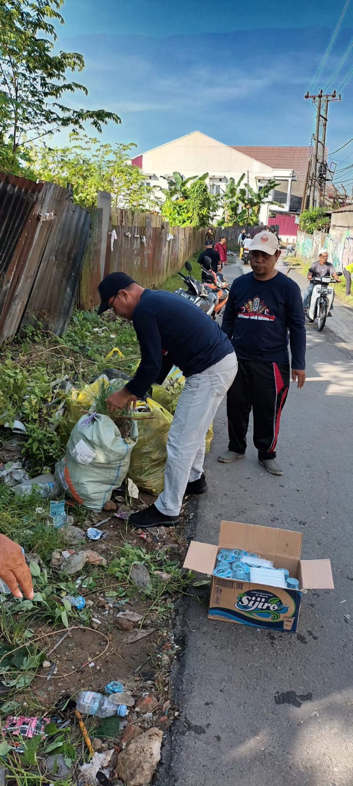 Jl. Re. Martadinata gg. Wahyu