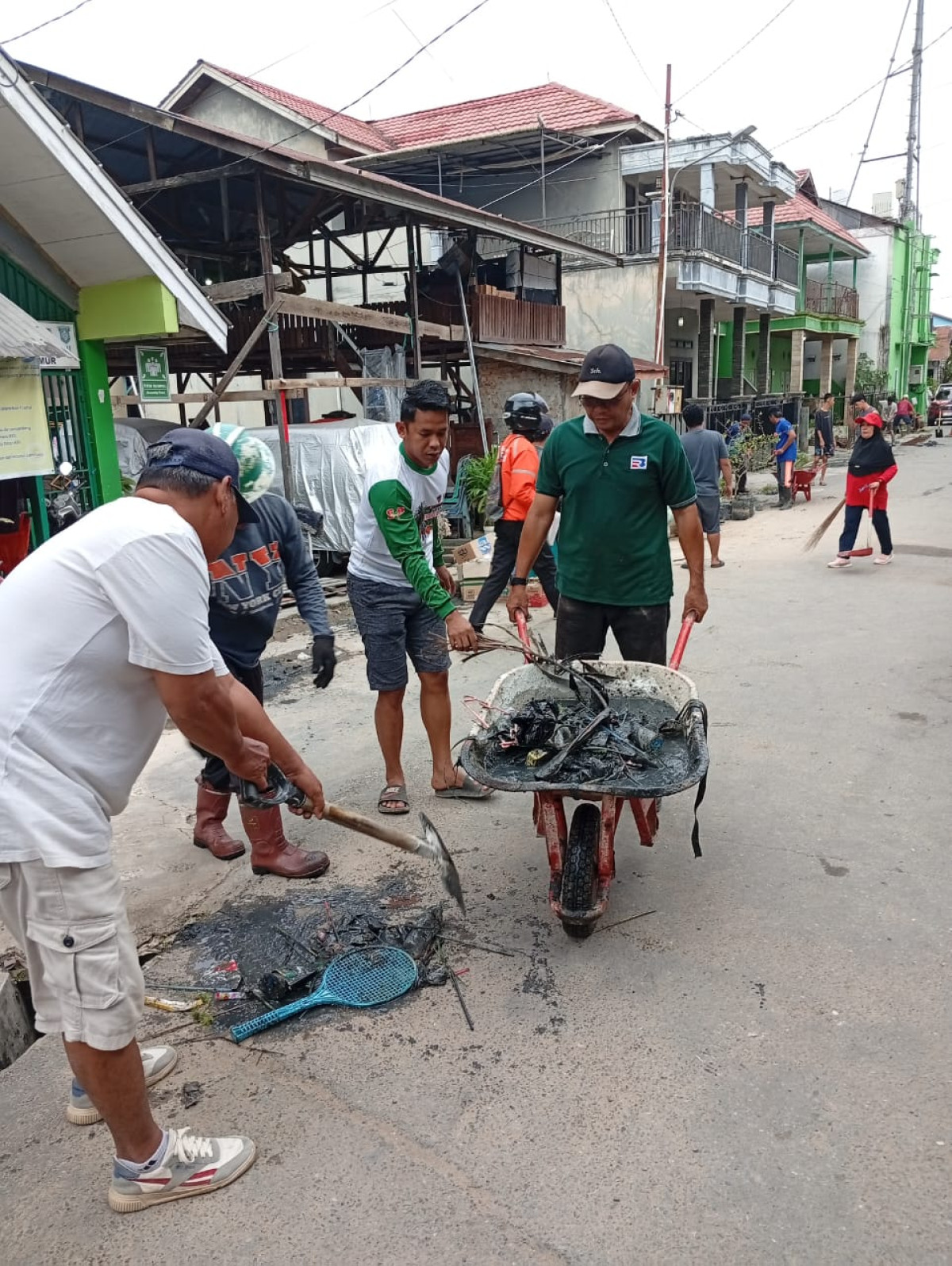 Gotong royong jl. P. Antasari gg. Nusa indah Rt22
