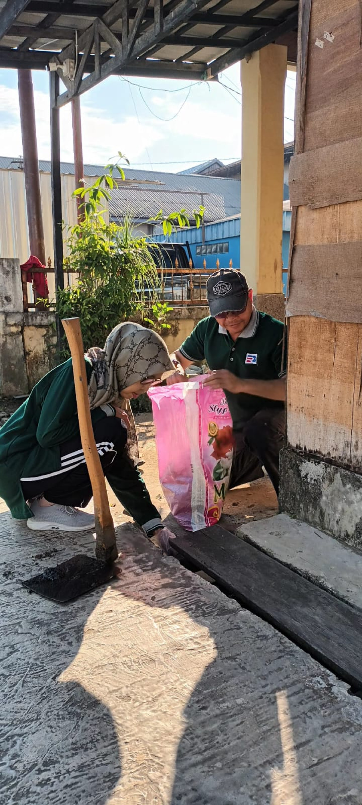 Kerja bakti jl. Raudah 5