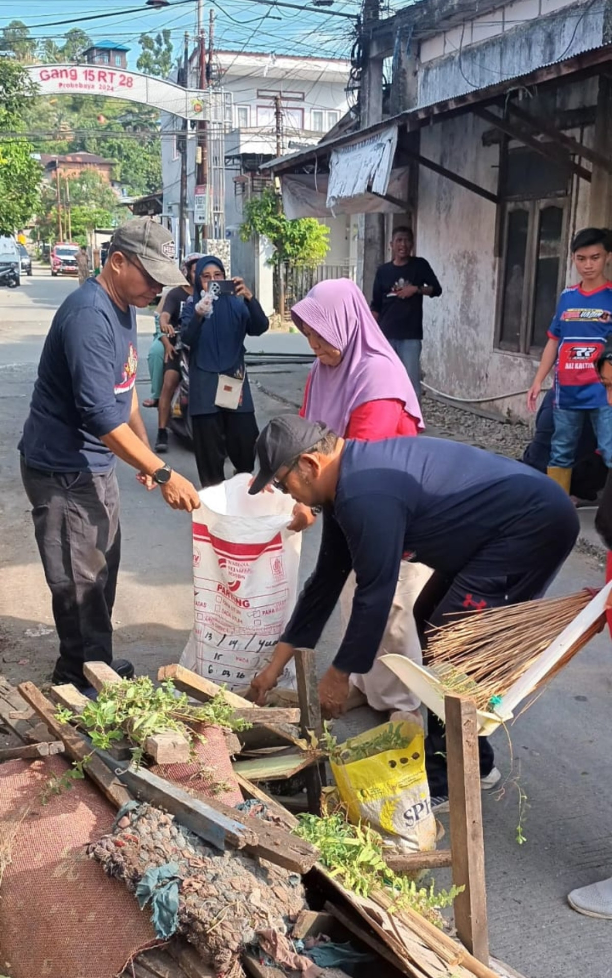 Jl. Siti aisyah Rt16