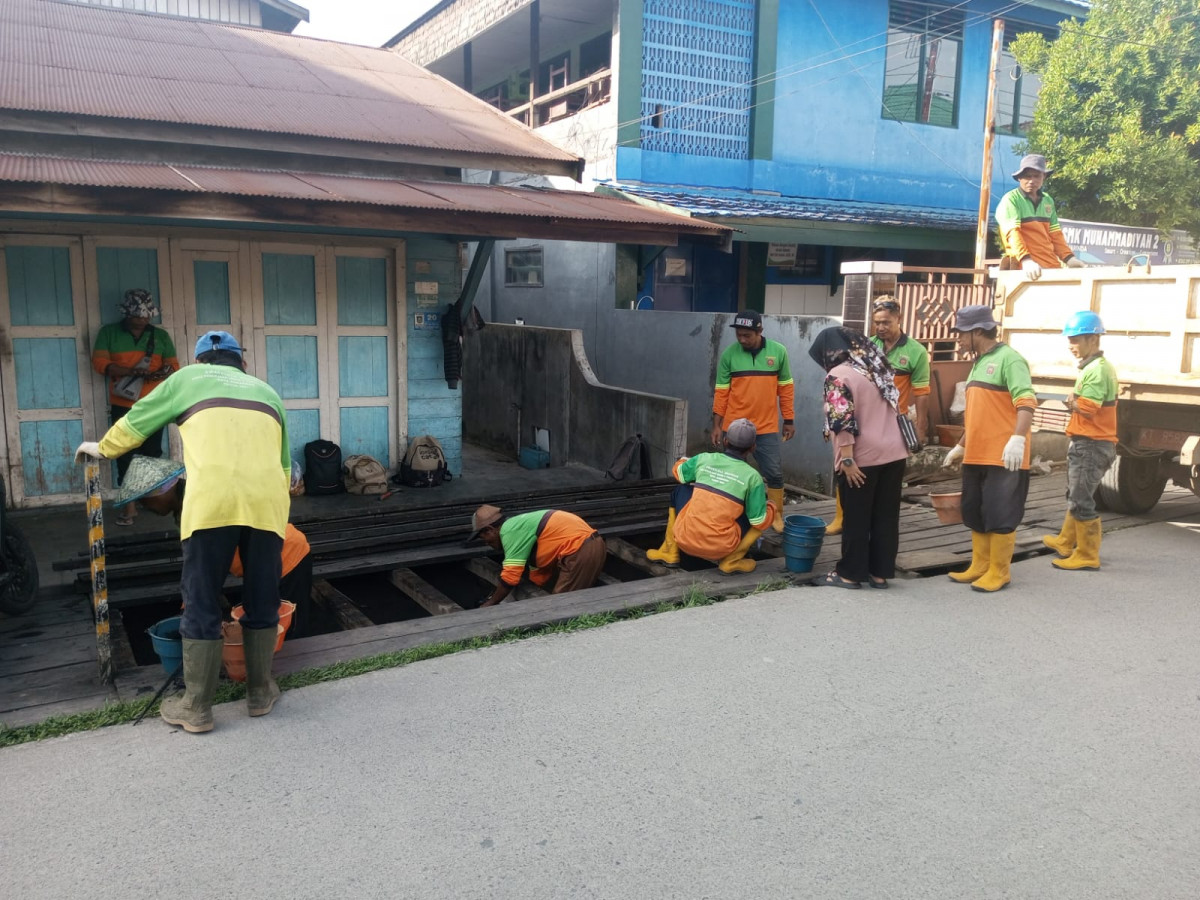 KERJA BAKTI/GOTONG ROYONG JL SITI AISYAH