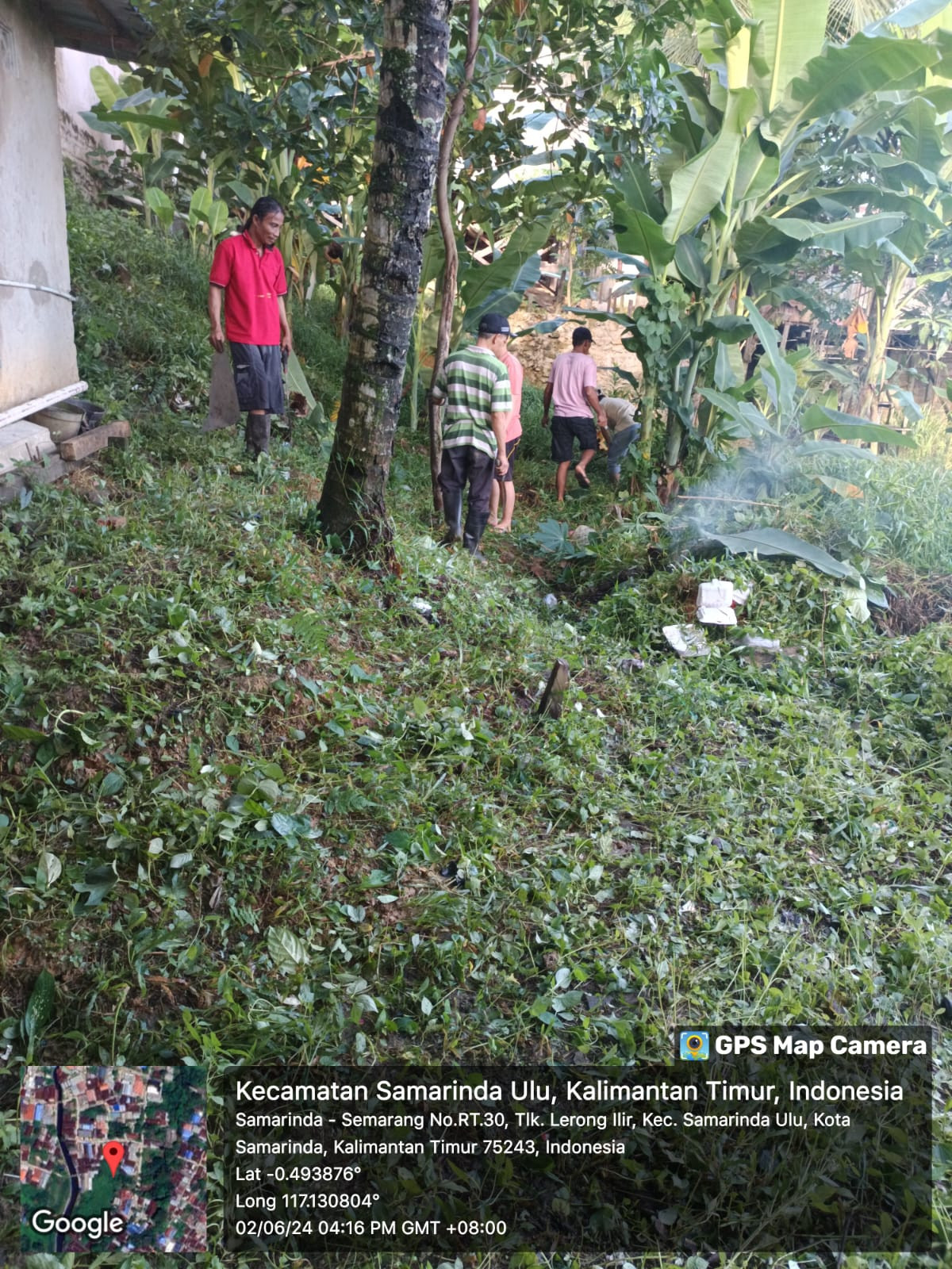 kerja bakti di langgar asy-syakur