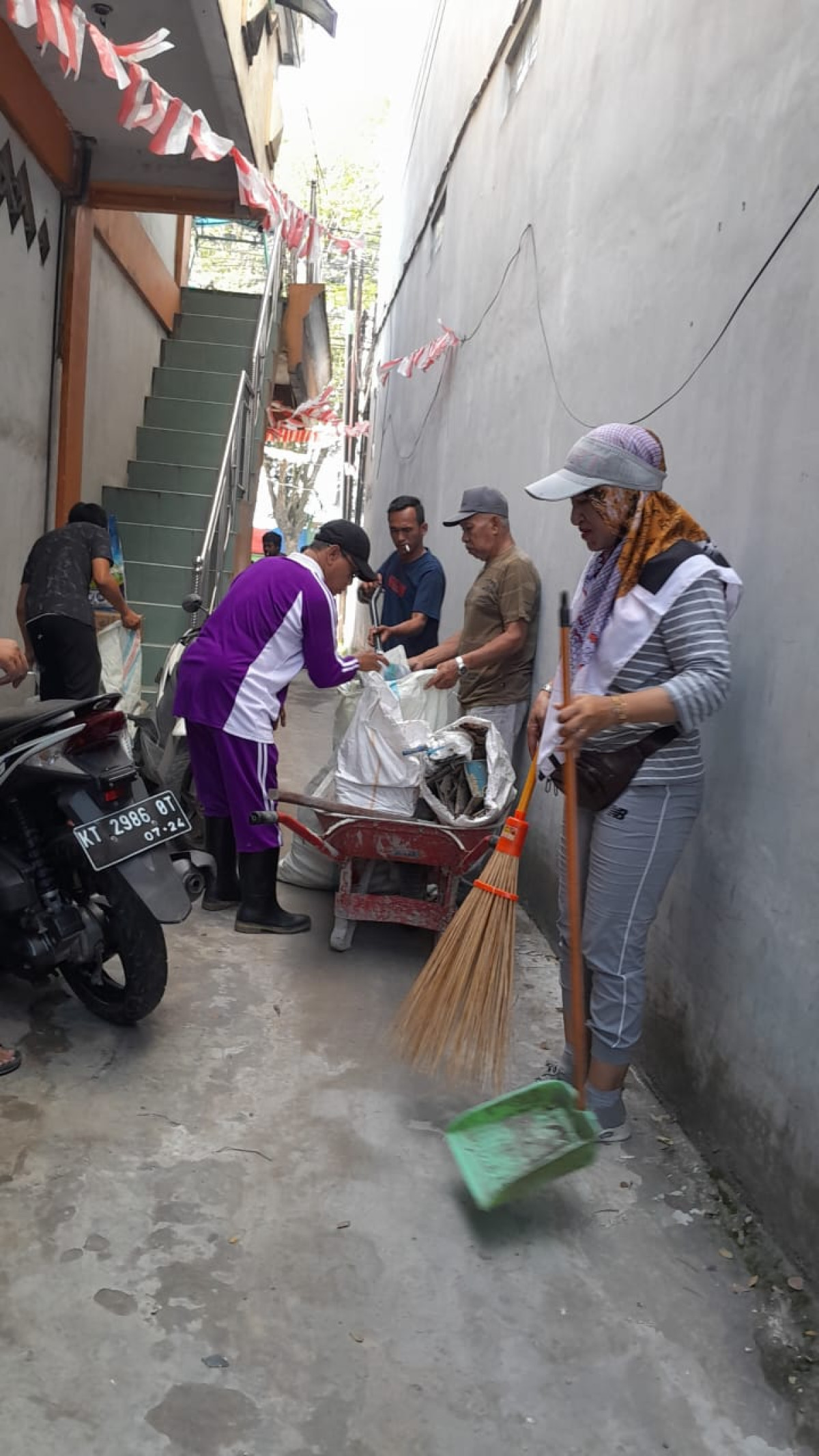 gang suwarga jl. R.E. Martadinata