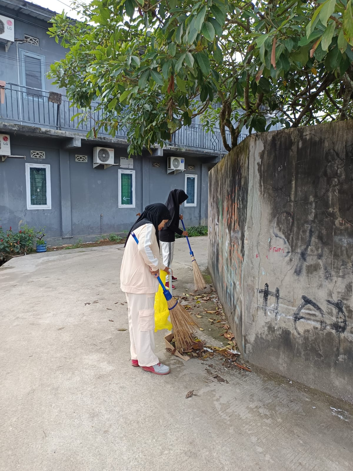 Jl. P. Antasari 2 gang 3