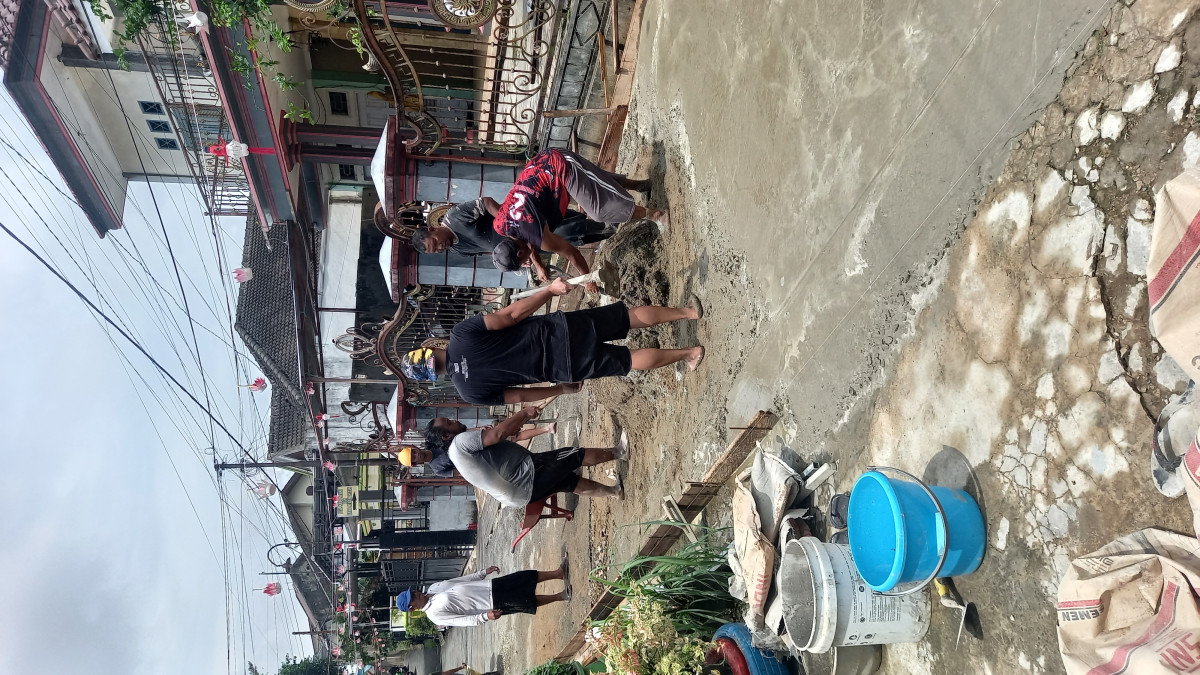 gotong royong
