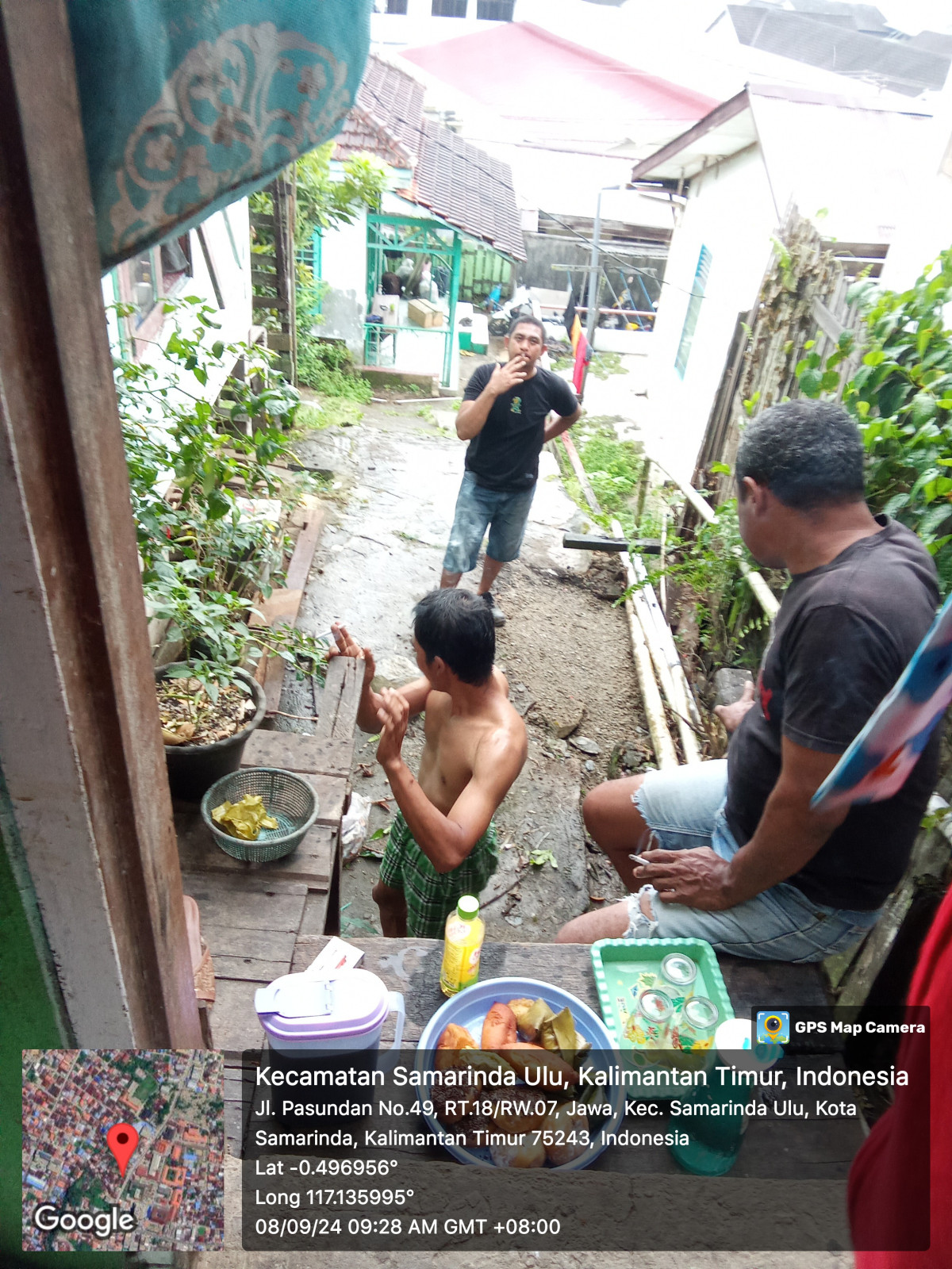 Gotong royong RT 37