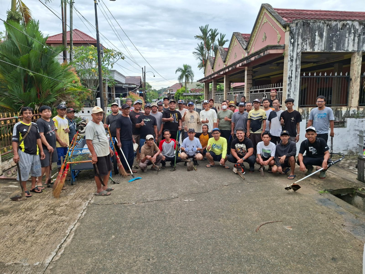 Kerja bakti WK 10A