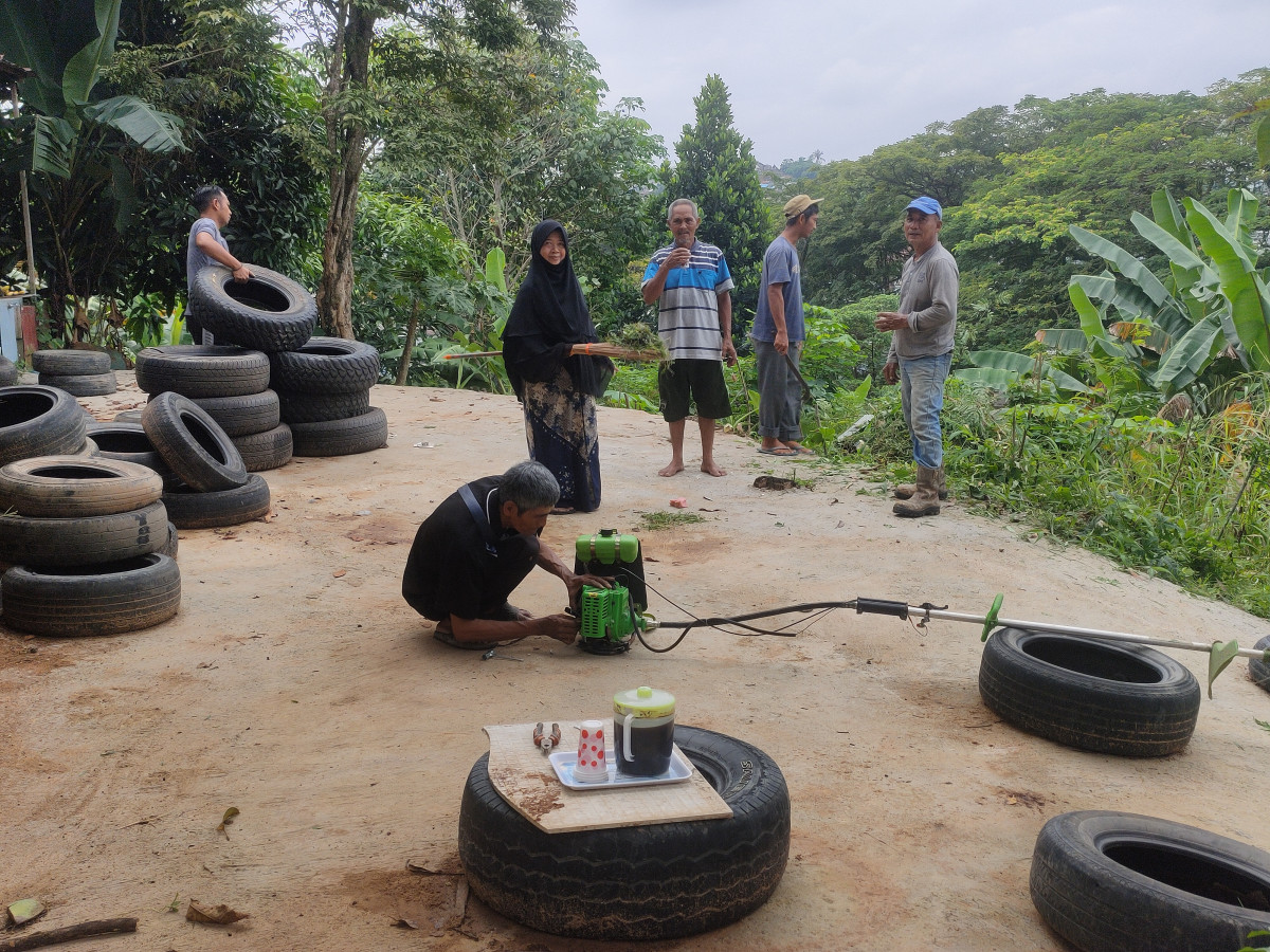 Gotong Royong RT.01 - I