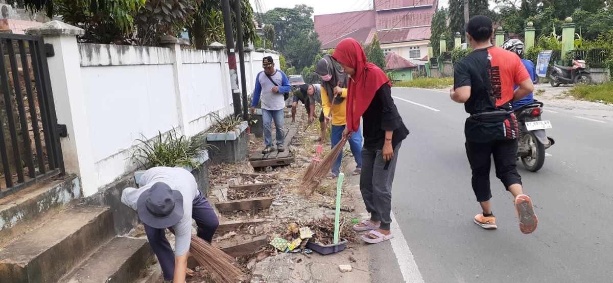 Gotong Royong RT.16