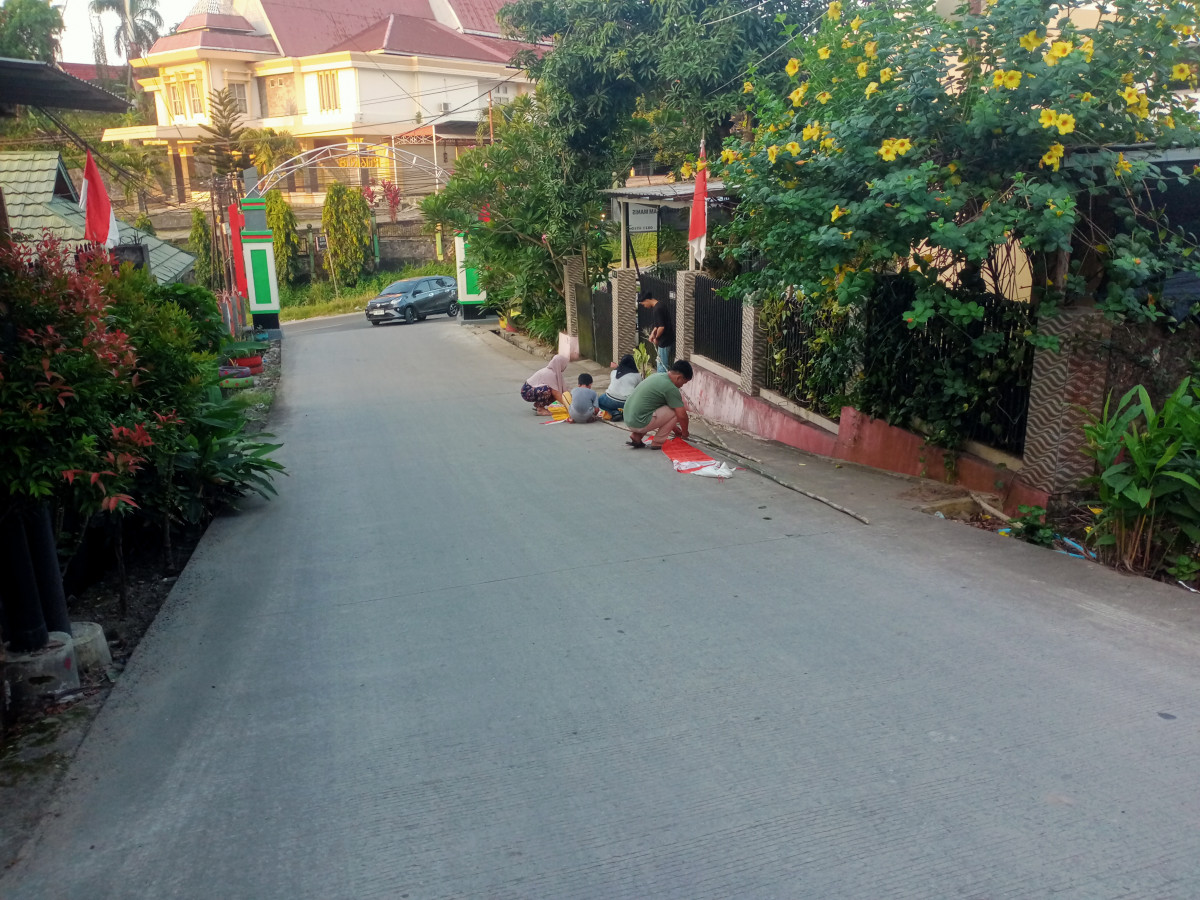 Kerja Bhakti Pasang umbul umbul