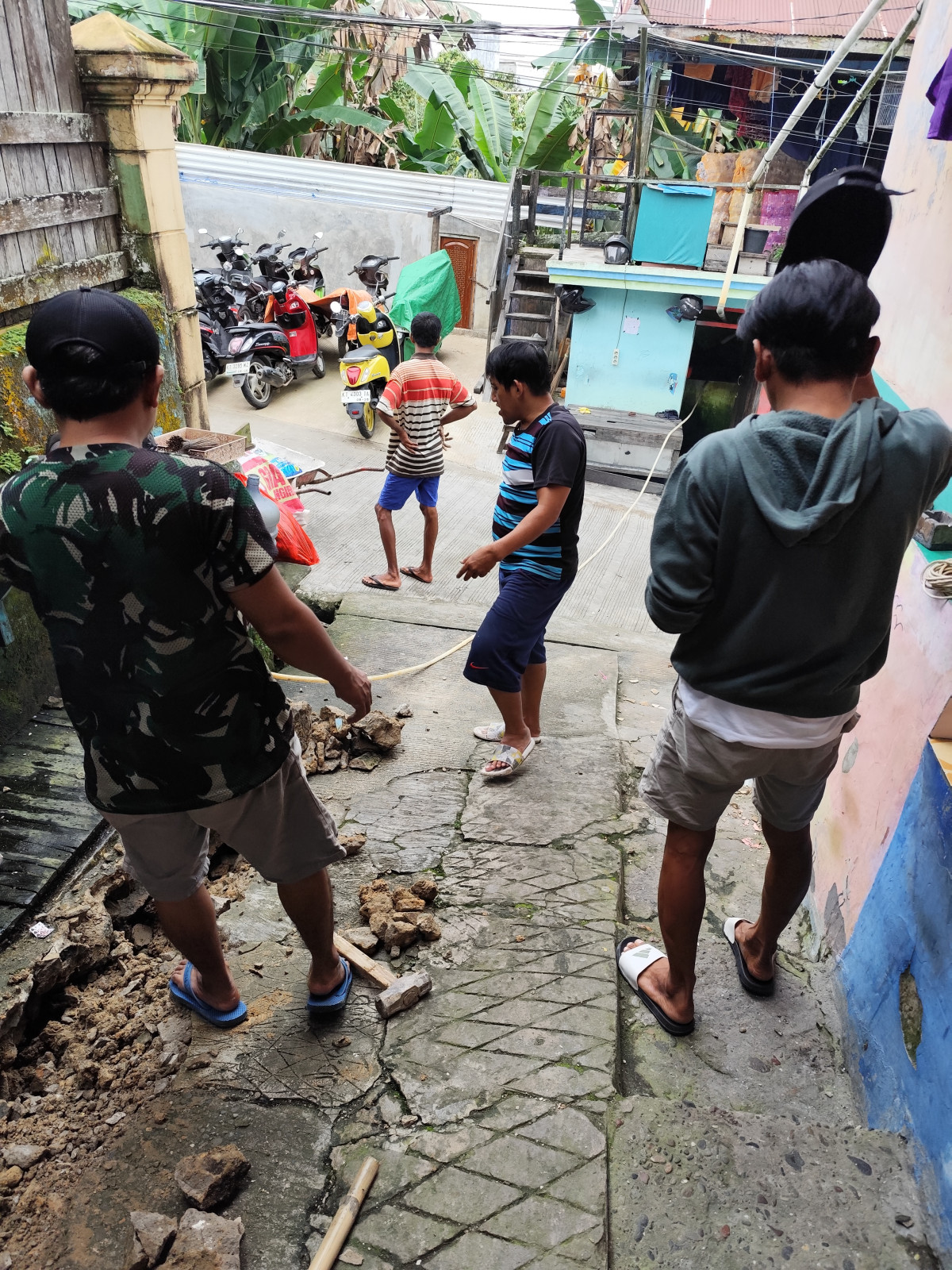 Bersih bersih sampah