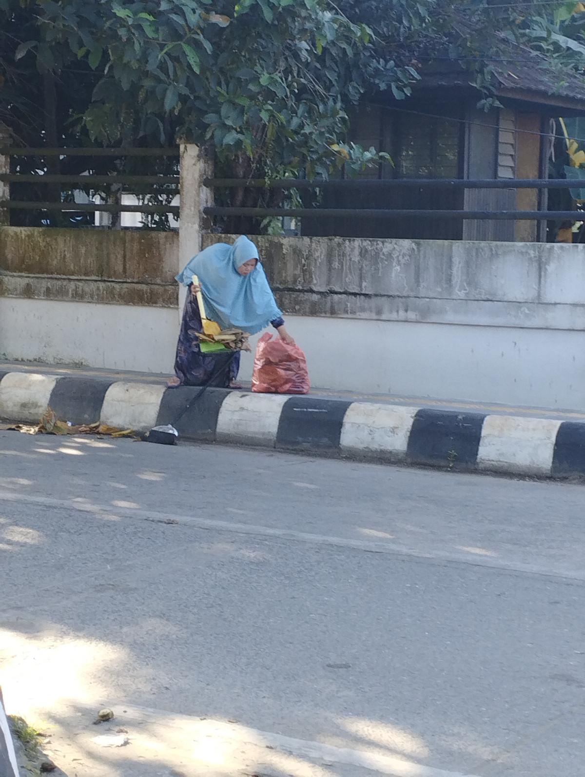 Kerja bakti RT.43