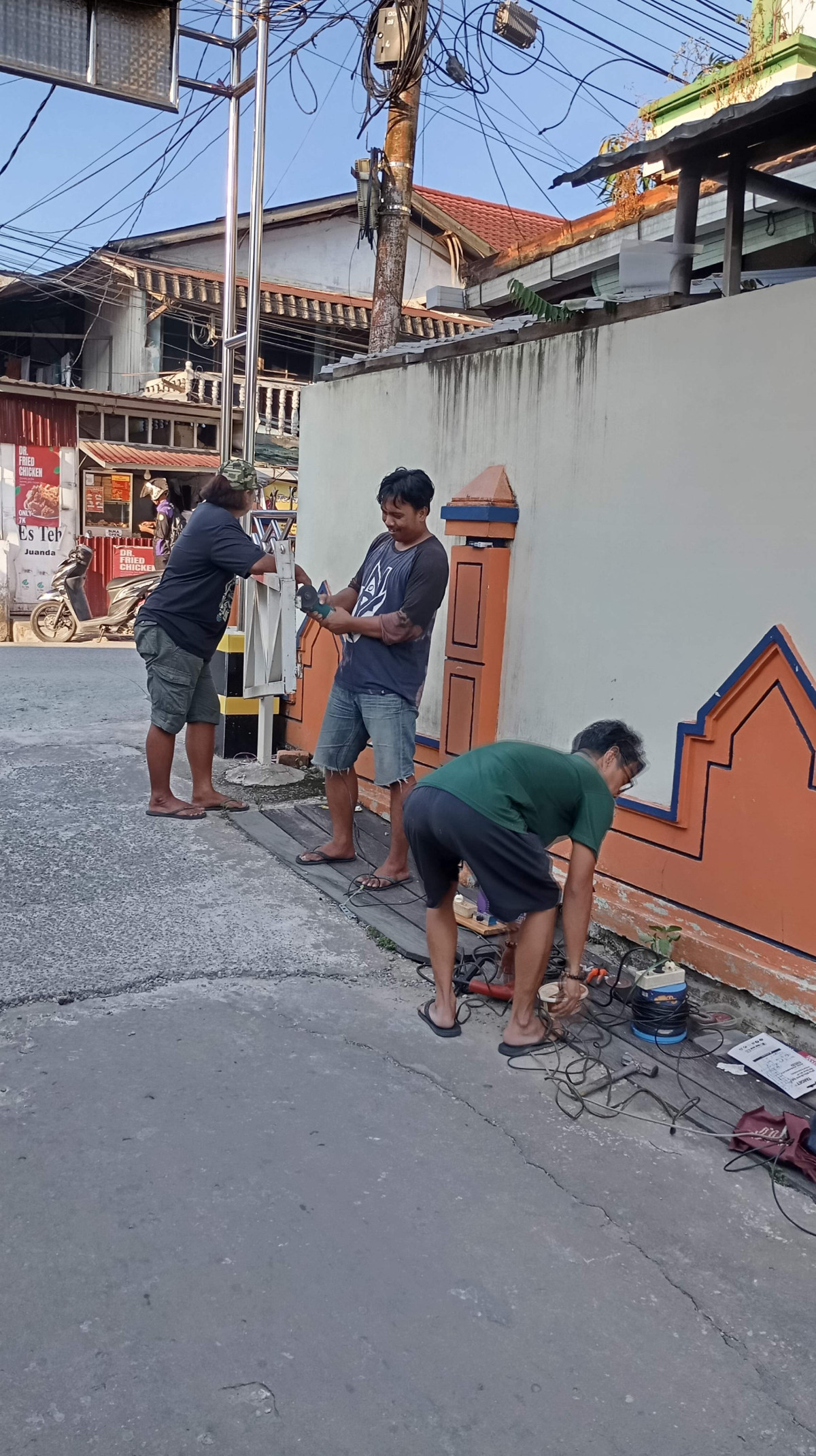 gotong royong