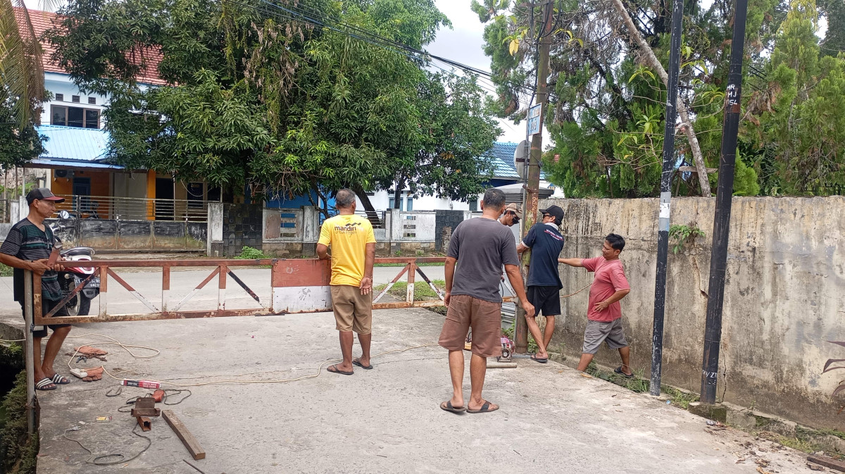 gotong royong