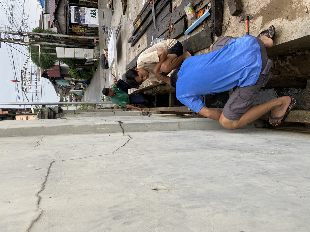 Gotong royong Perbaikan Pintu Parit
