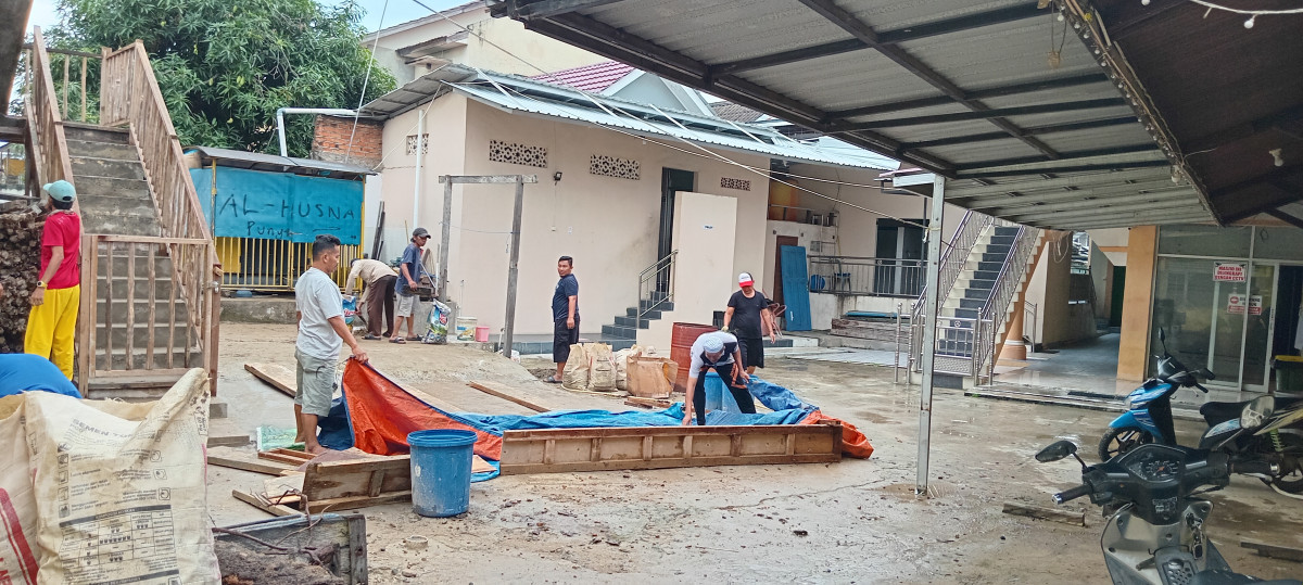 Kerja bakti persiapan qurban