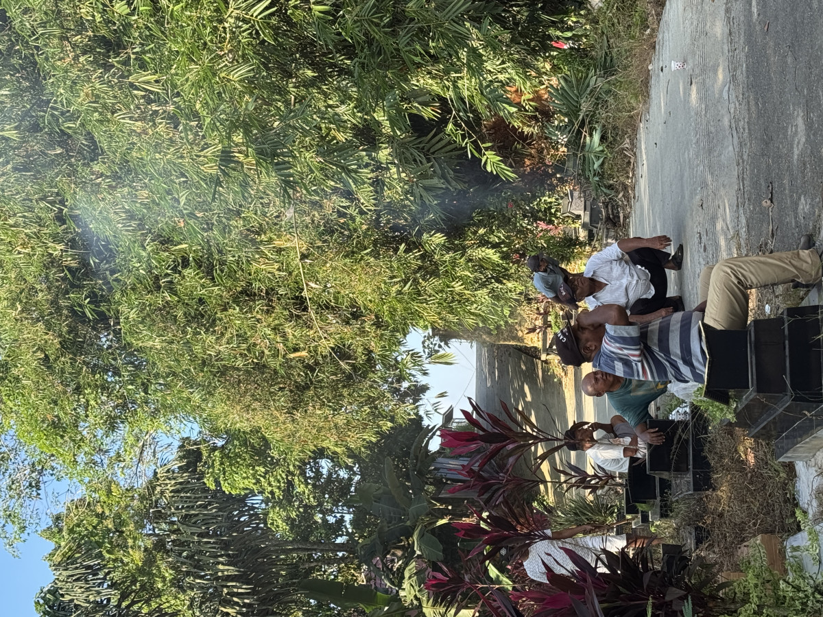 Kerja Bakti Kuburan Muslimin