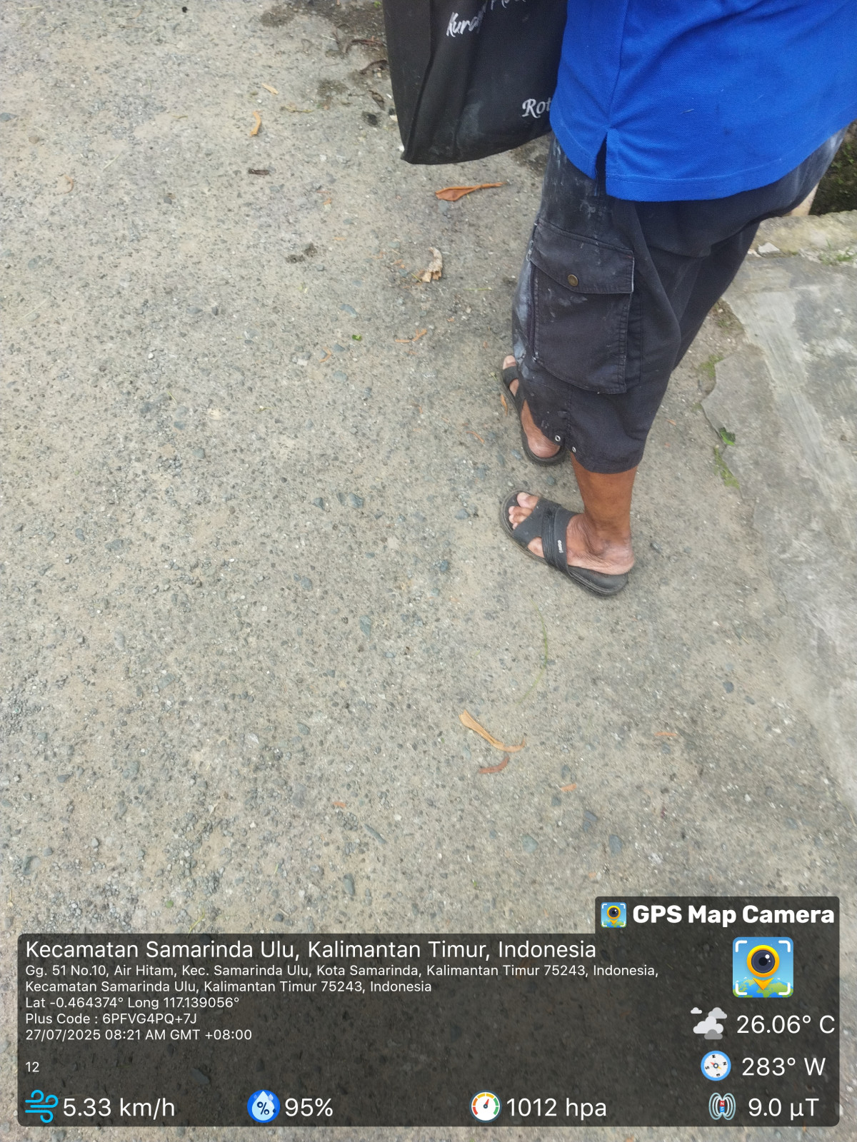 Gotong royong RT. 24
