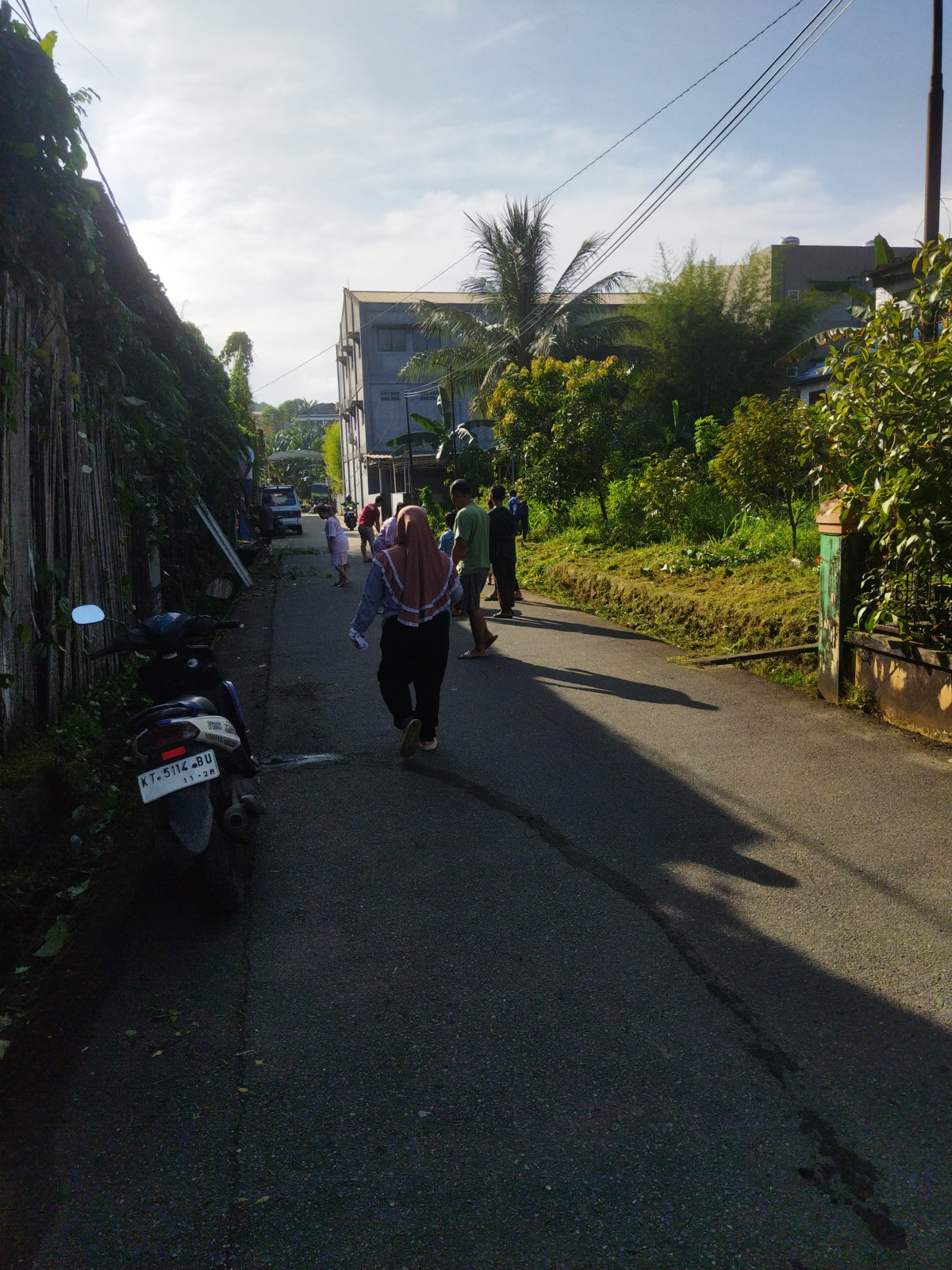Gotong royong wilayah RT. 24
