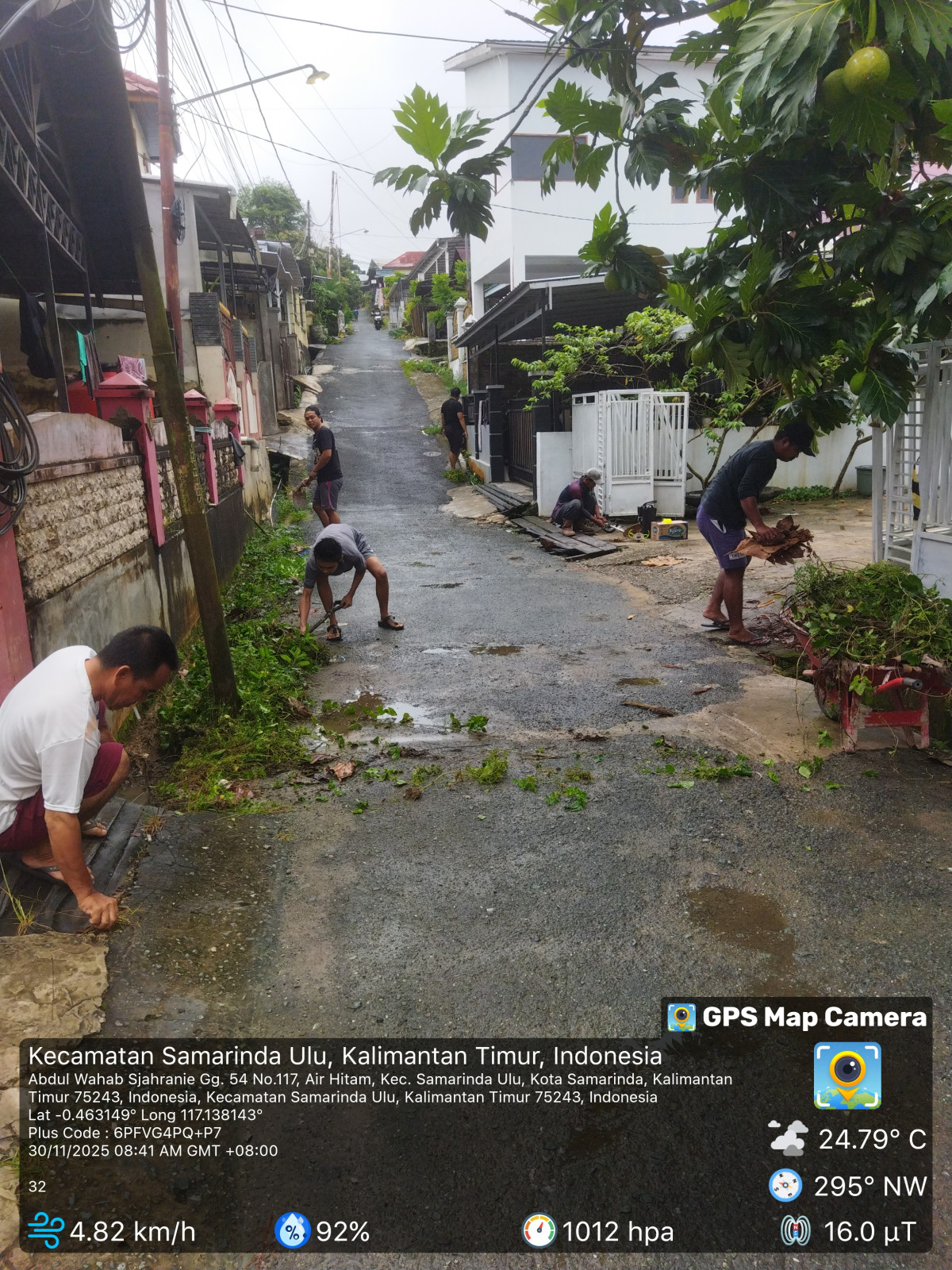 Gotong royong wilayah RT.24