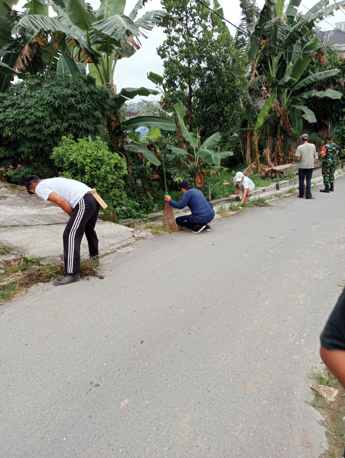 Jl. Ks tubun Gang 7 RT 01