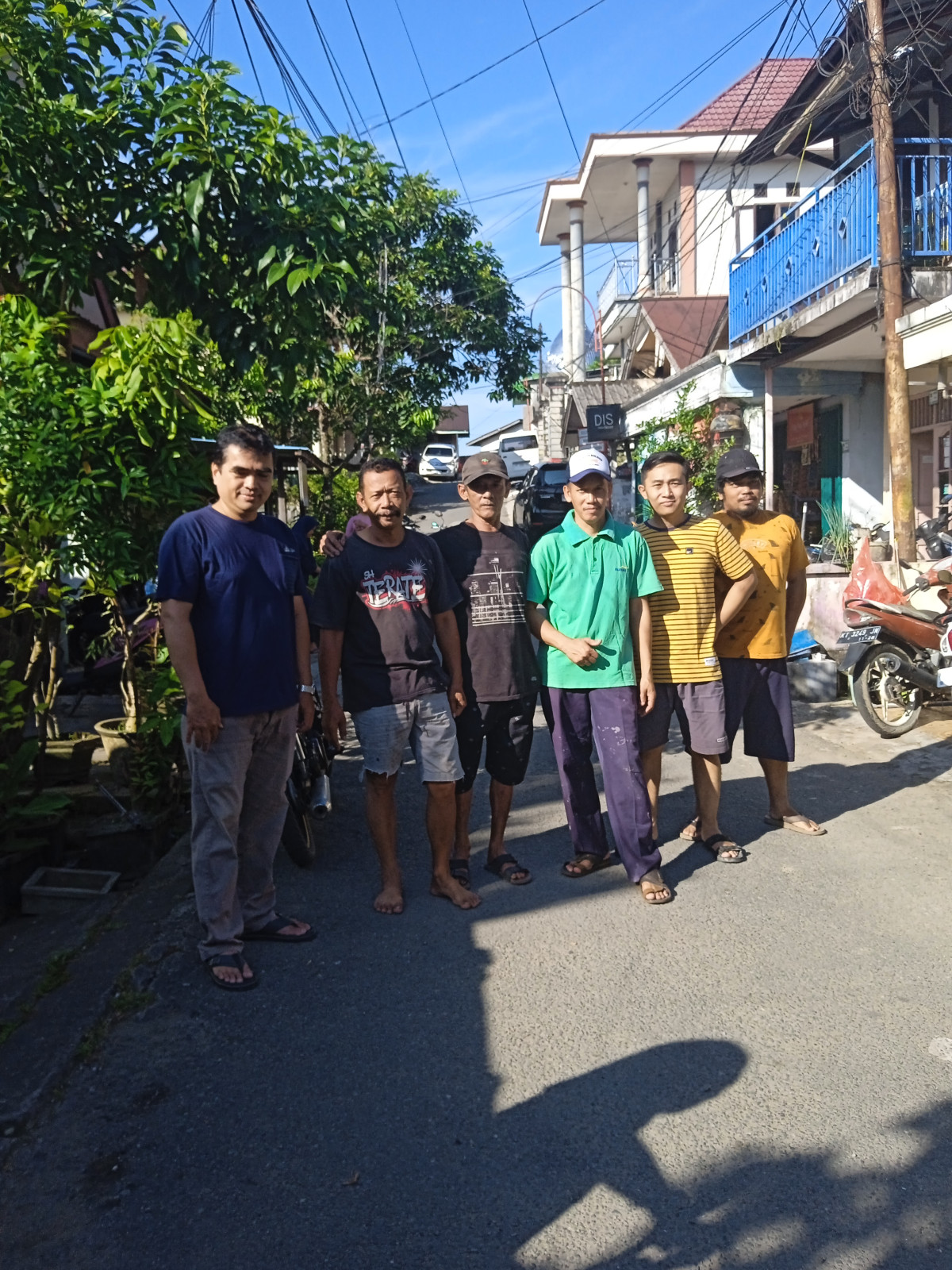 Gotong royong rutin