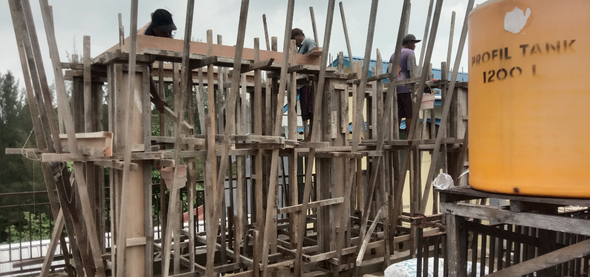 Kerja Bhakti warga RT 08