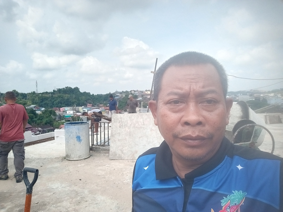 Kerja Bhakti sosial pembuatan pagar mushola