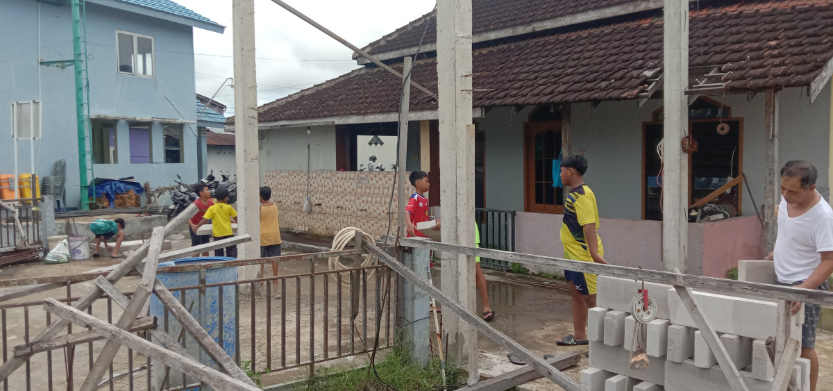 Kerja Bhakti mushola