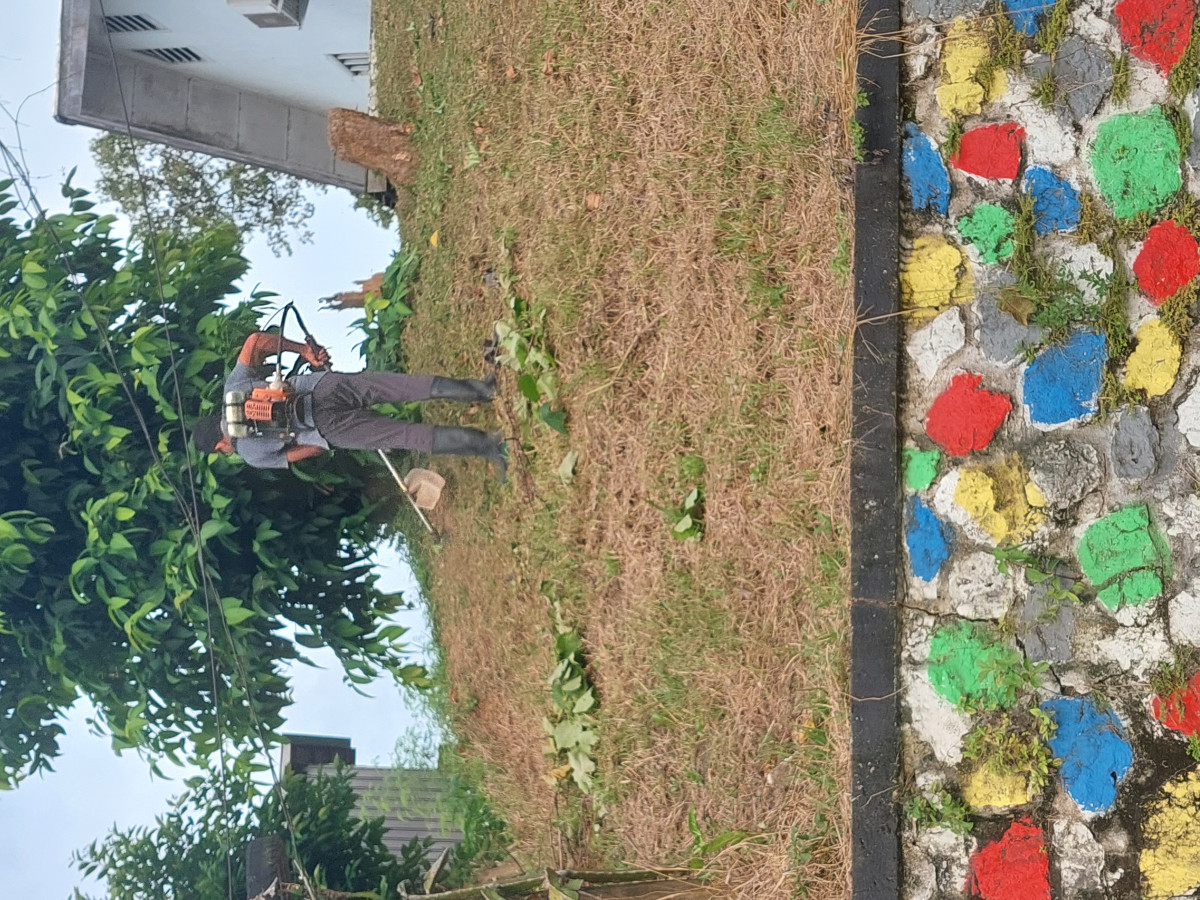 Kerja bakti warga