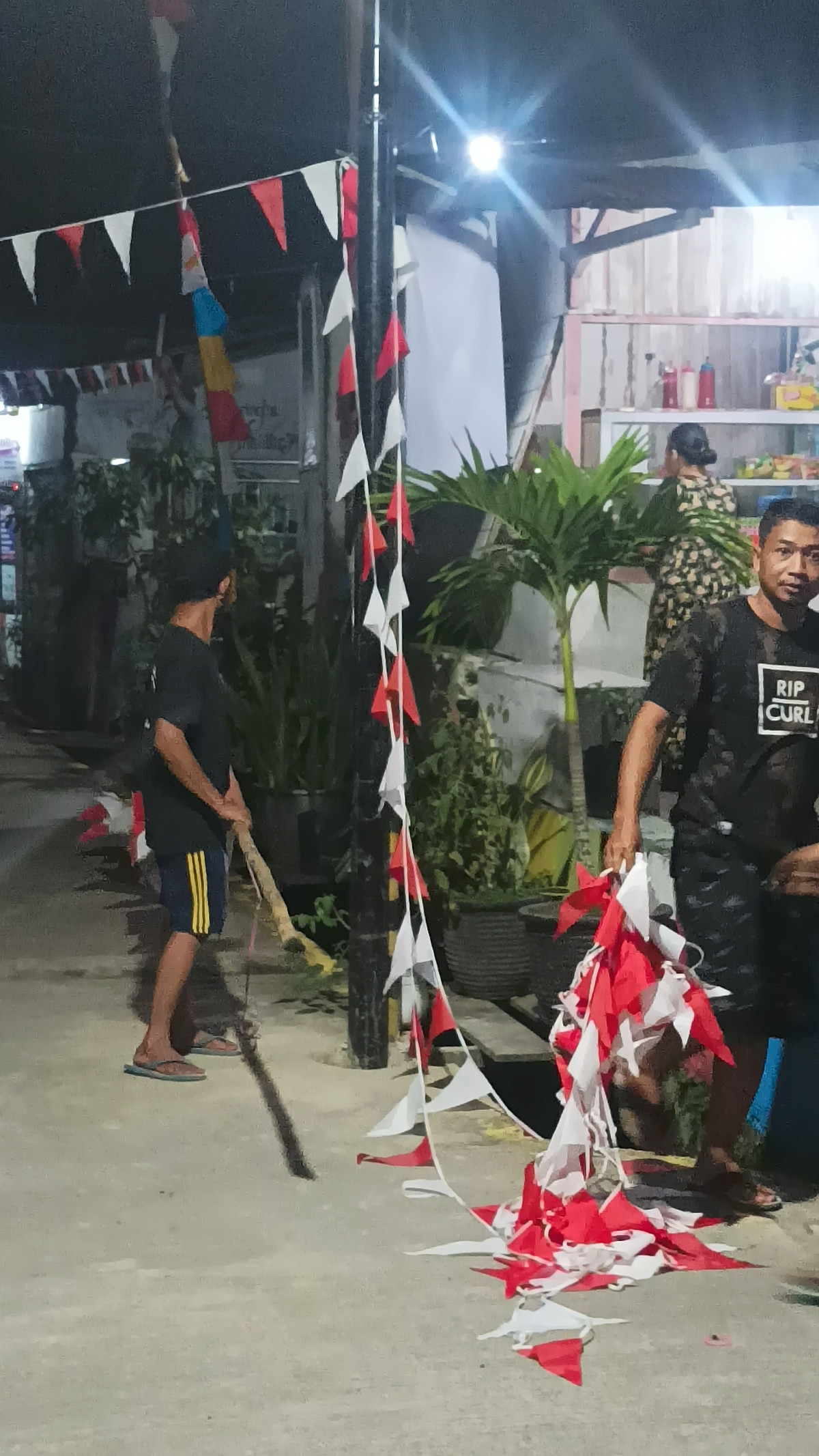 KS. Tubun Dalam gang Cinta Damai