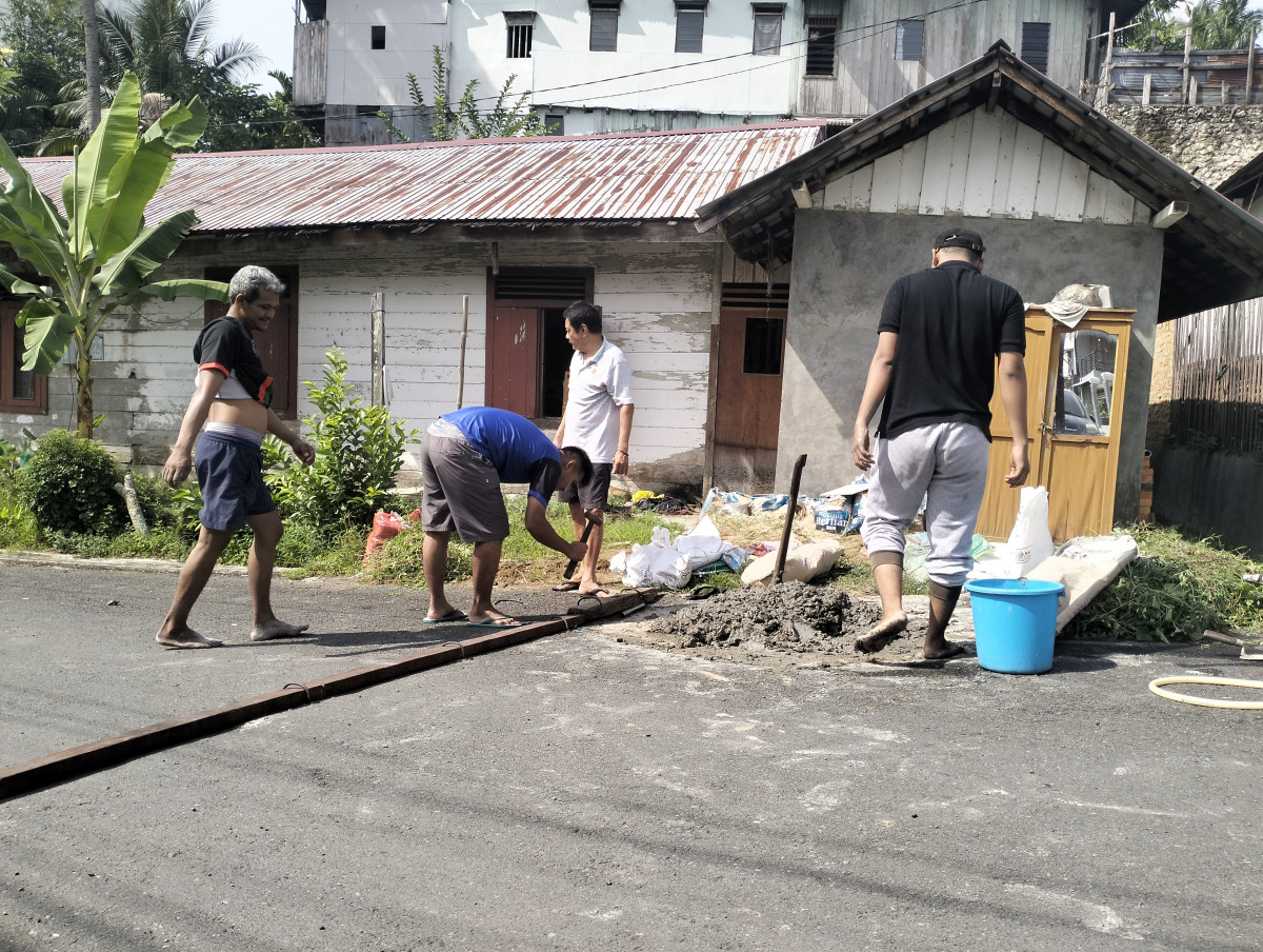 Kerja bakti RT 20