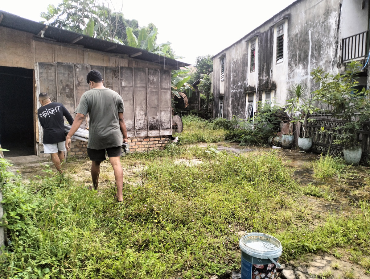 Kerja bakti RT 20