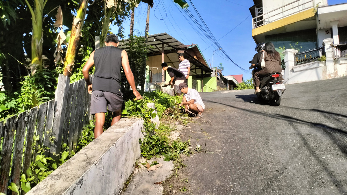 Kerja bakti RT 20