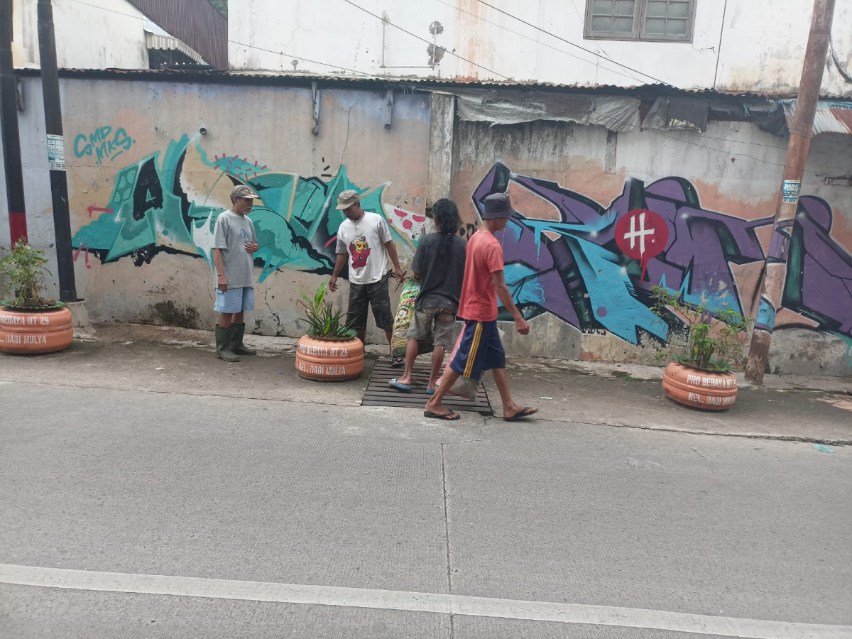 Jl. Wolter Monginsidi