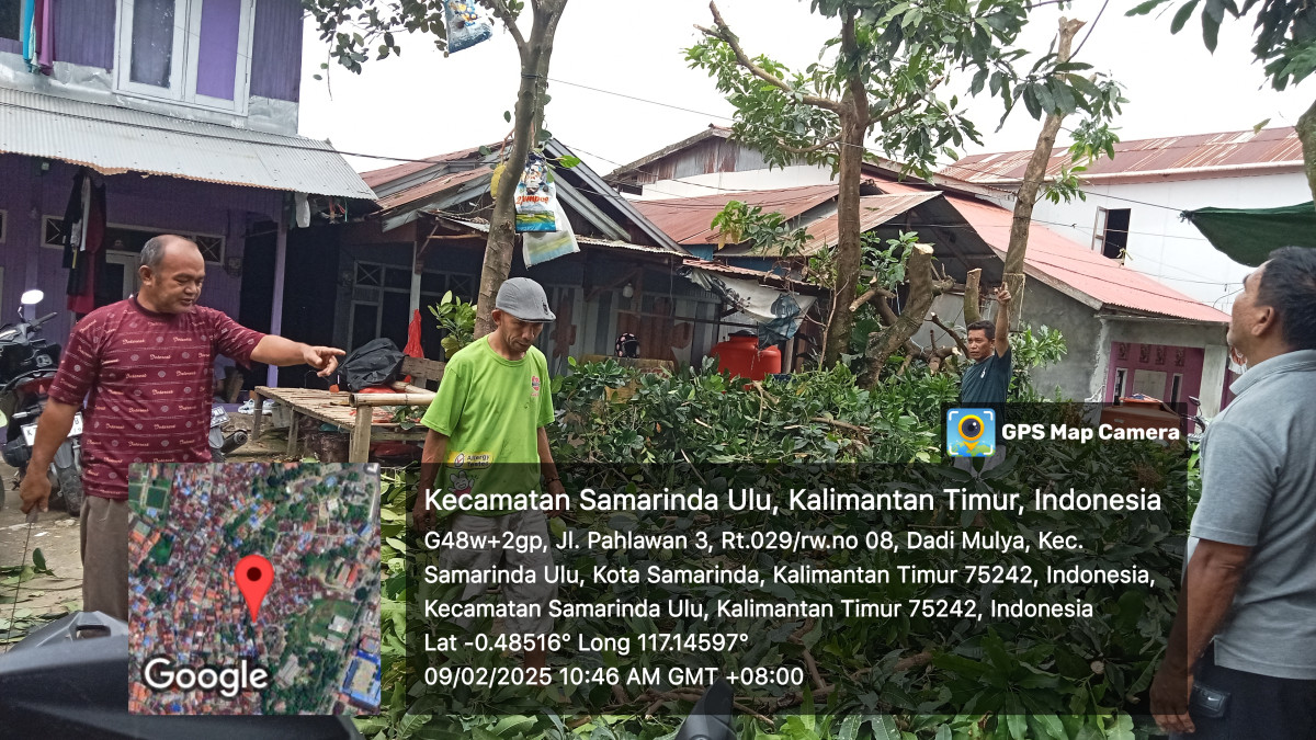 Kerja bakti warga RT 29