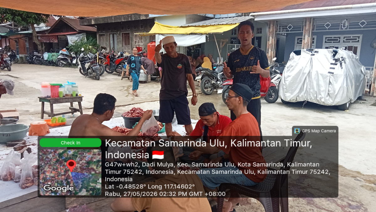 Memasang Tenda untuk Penyembelihan hewan Qurban hewan