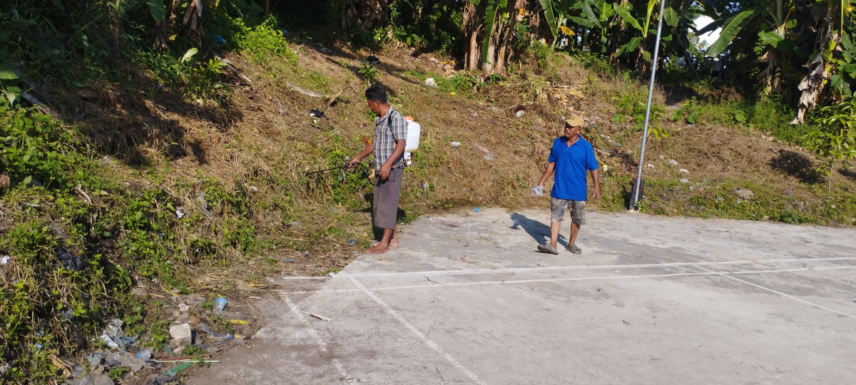 Gotong royong RT 30
